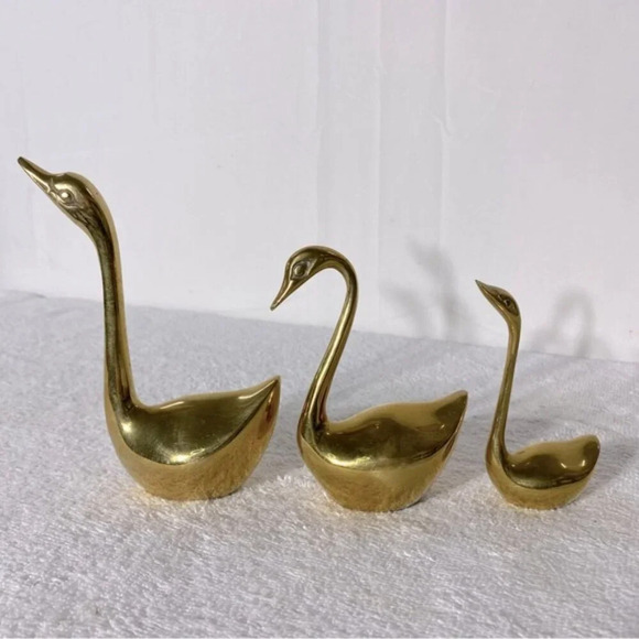 Vintage Brass  Swans x3 Decor Birds - Picture 3 of 13